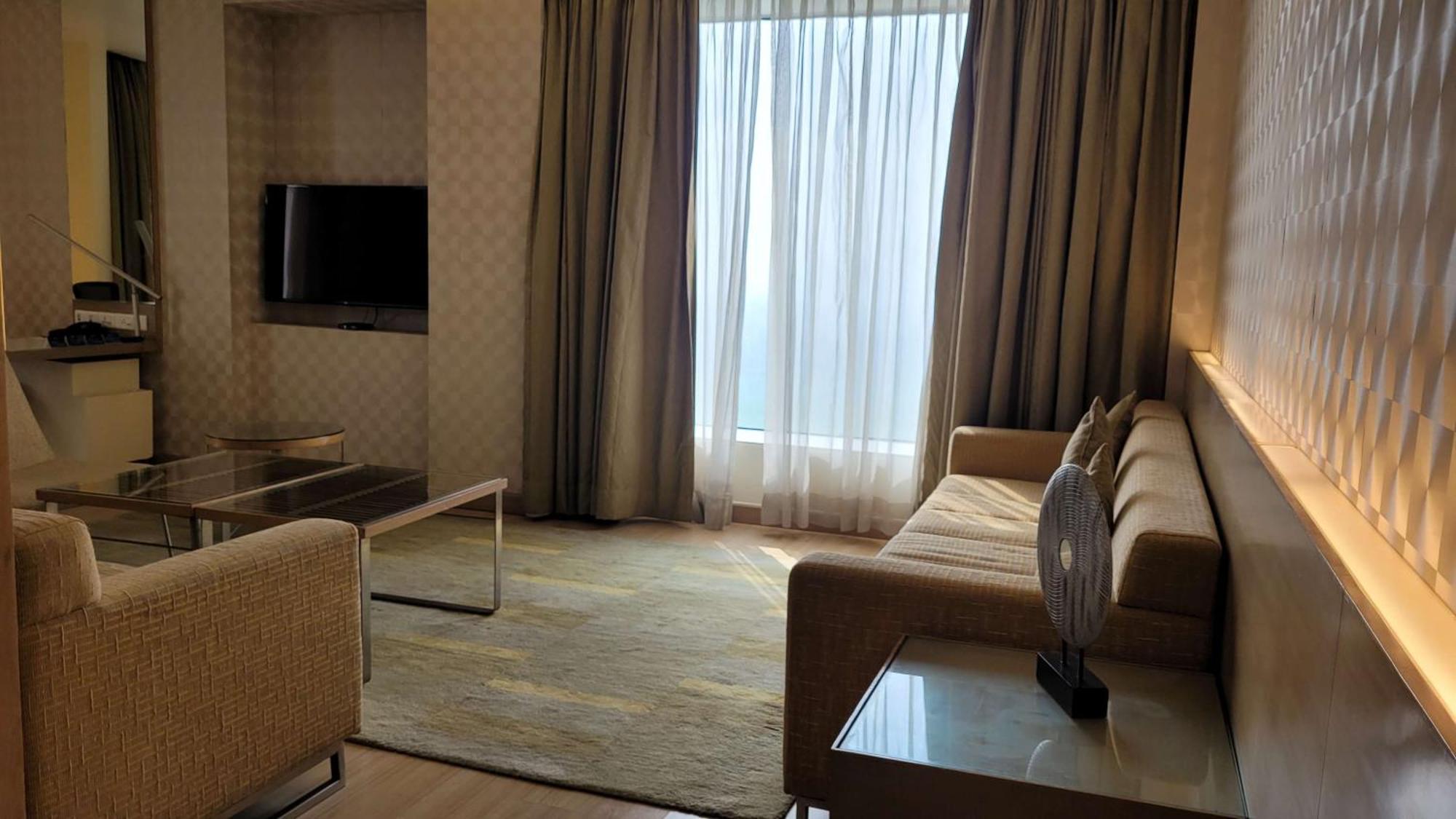 Radisson Blu Hotel, Greater Noida Exterior foto Living room of a suite at the Taj Mahal Palace, Mumbai