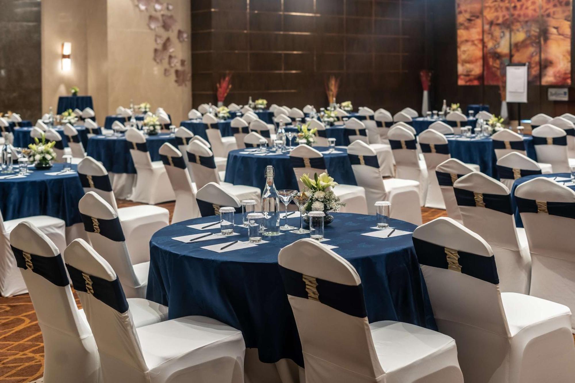 Radisson Blu Hotel, Greater Noida Exterior foto The Grand Ballroom